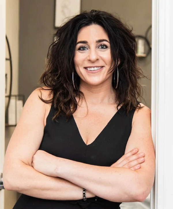 Licensed esthetician Seana Weiss